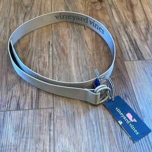 Men’s Vineyard Vines size M Neon Pop Perf Logo OTG Belt in Stone